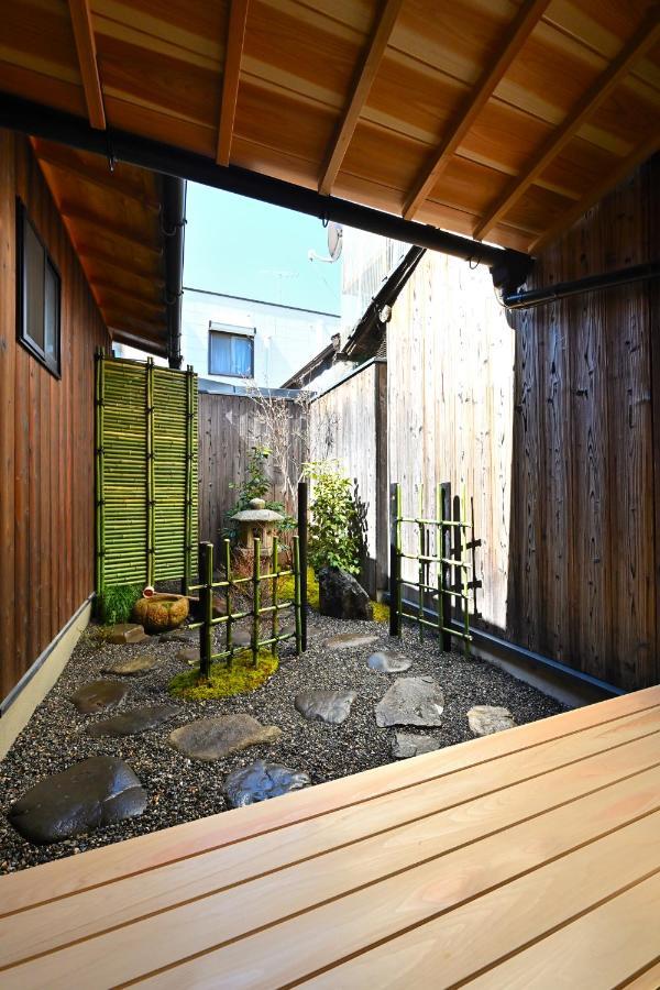 Teahouse Rouji Hotel Kyoto Bagian luar foto