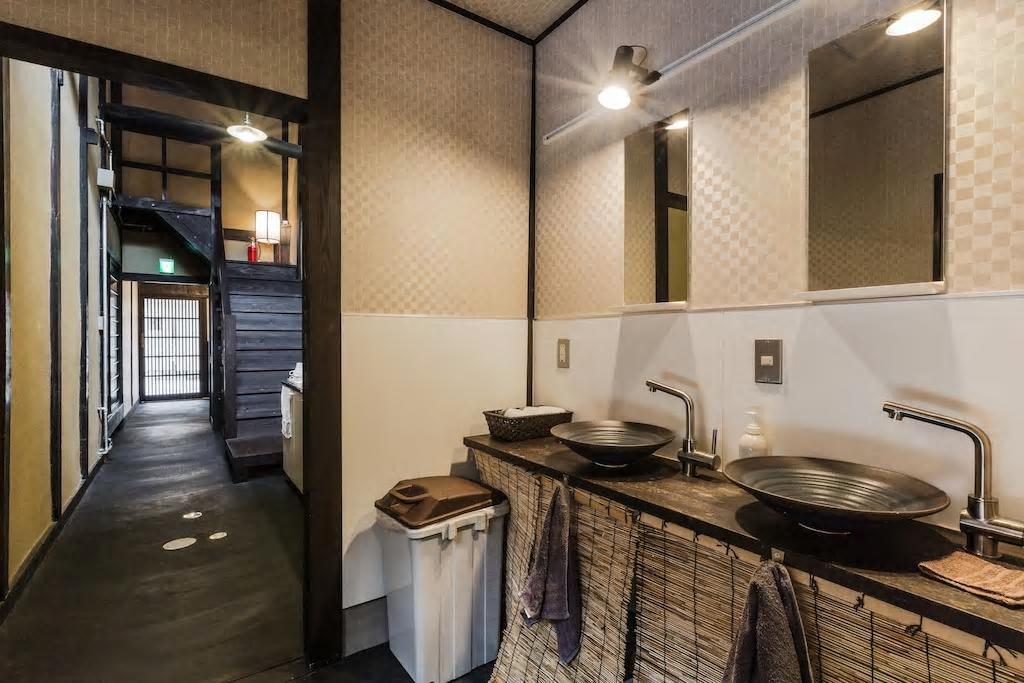 Teahouse Rouji Hotel Kyoto Bagian luar foto